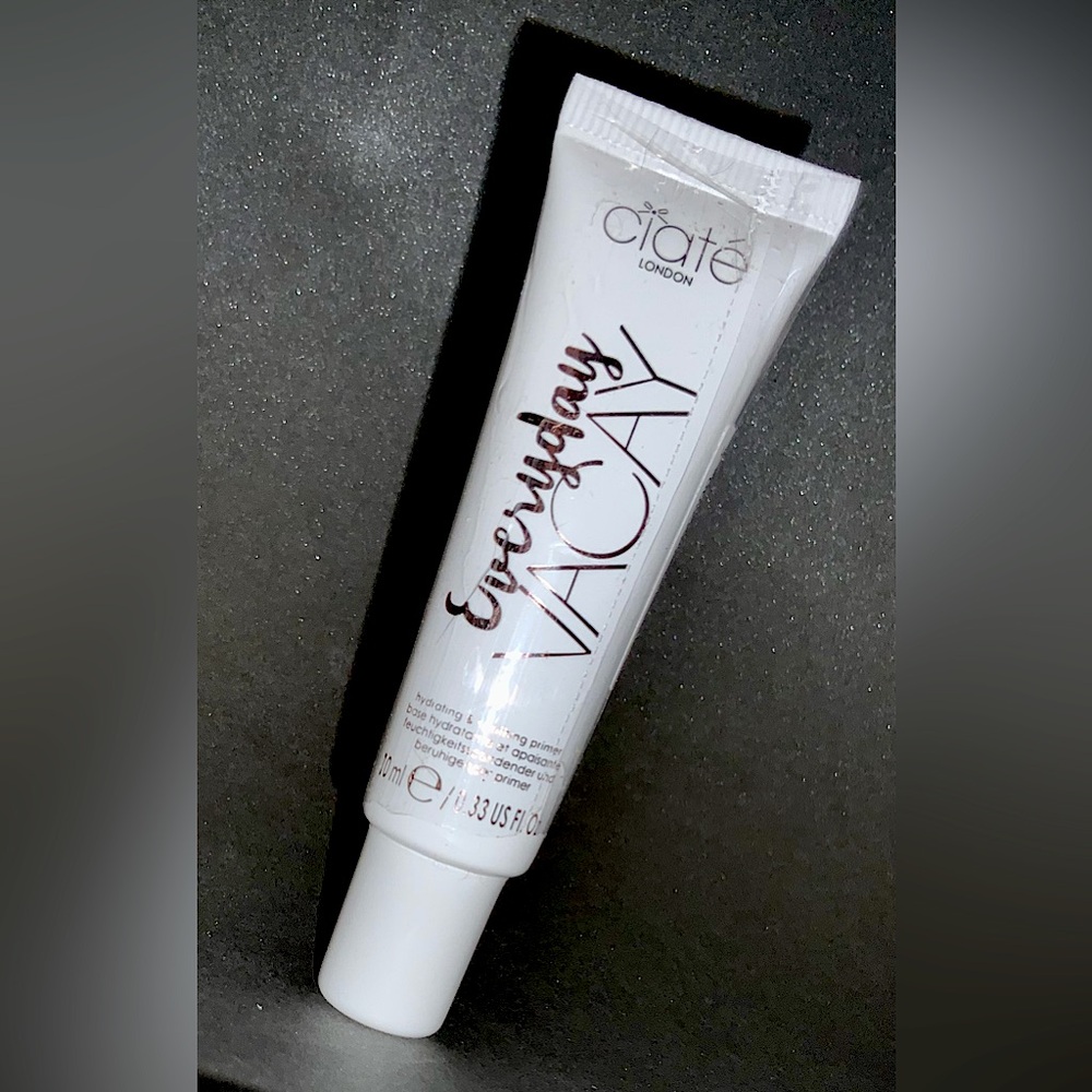 5/$25 Sealed Ciate’ everyday Vacay Hydrating & Soothing Primer 10ml